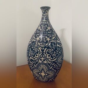 Elegant Blue and White Vase